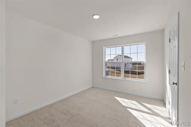 $408,216 | 414 Winding Bluffs Court, Fenton, MO 63026