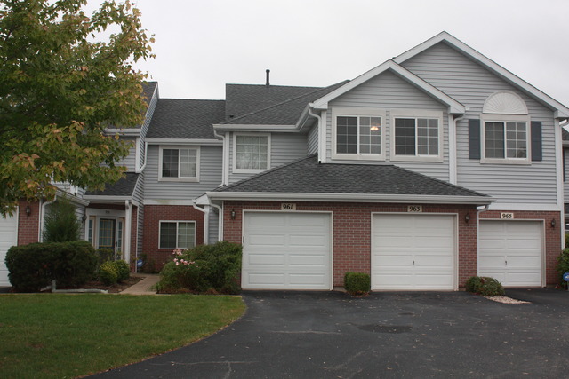 961 Ripple Ridge Cove, Unit 961 Darien, IL 60561 - Photo 1 of 25