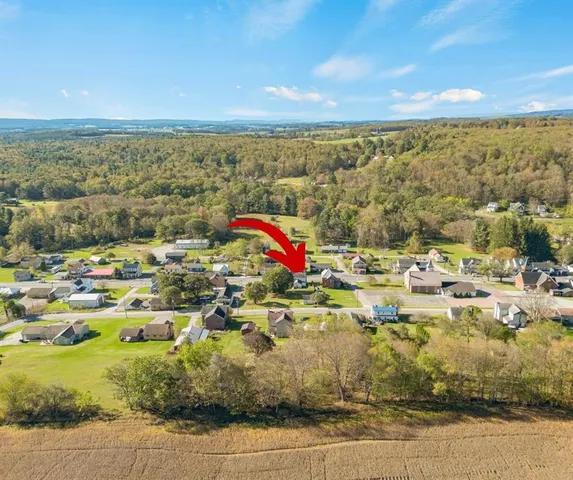 $60,000 | 925 Main Street, Shanksville, PA 15560