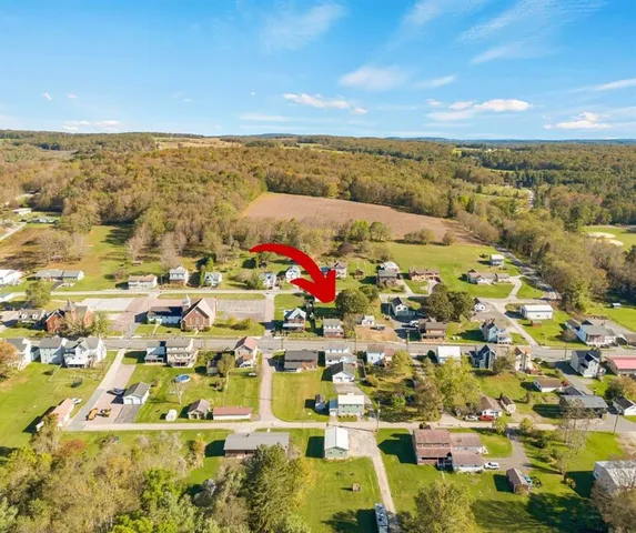 $60,000 | 925 Main Street, Shanksville, PA 15560