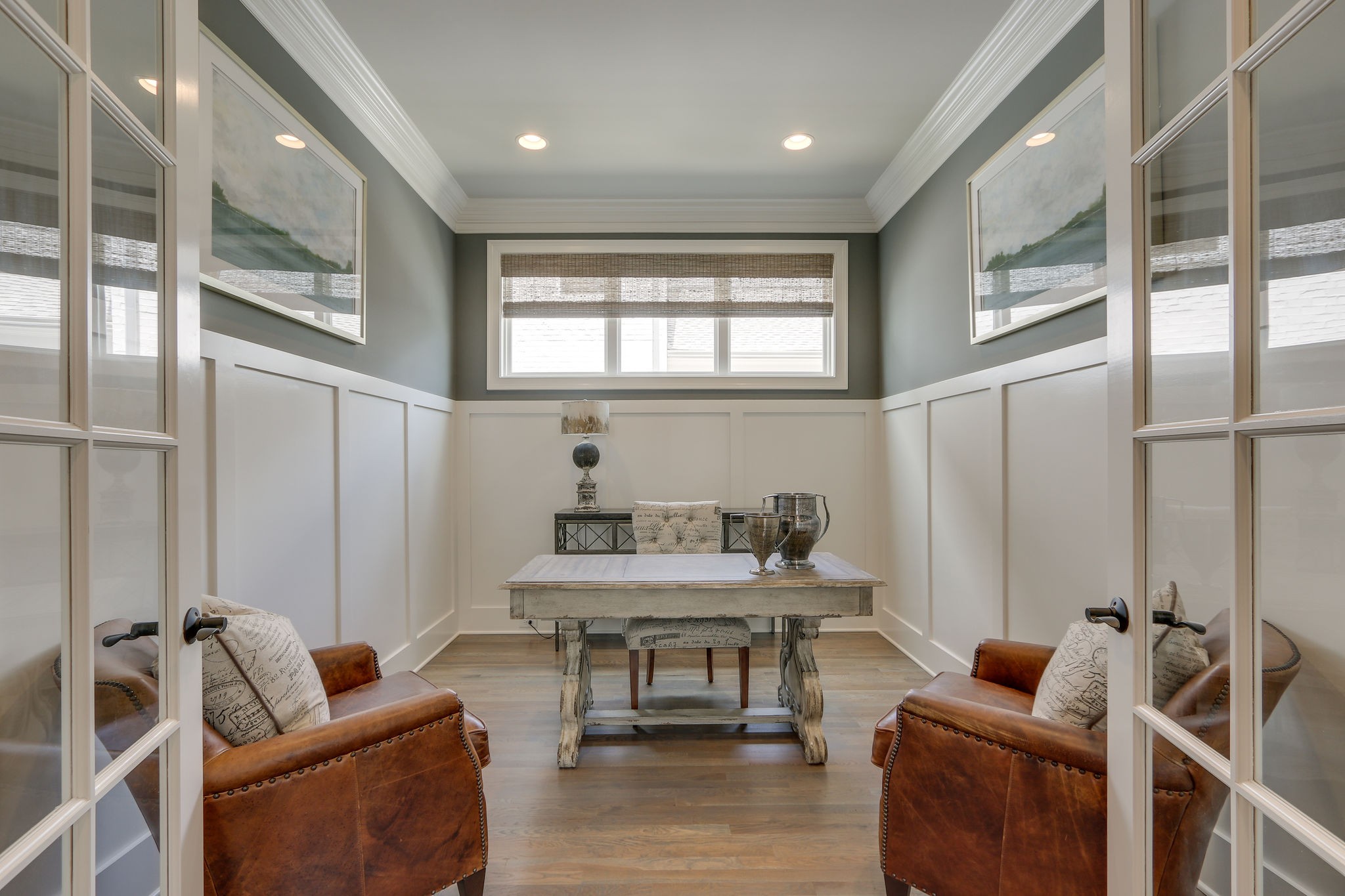 513 Rowan Street Franklin, TN 37064 - Photo 5 of 36 a living room with furniture and a window