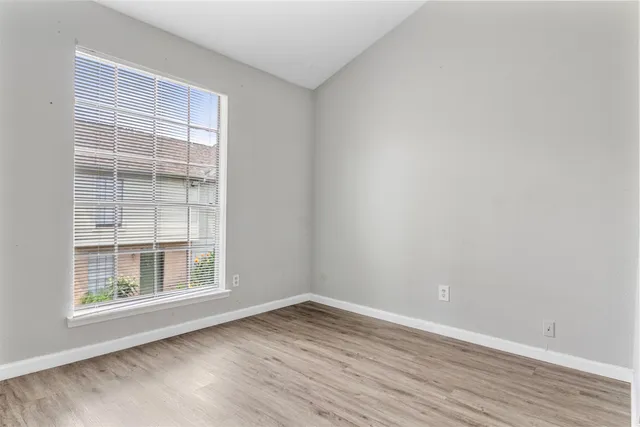 $1,400 | 8713 Village Of Fondren, Unit 8713, Houston, TX 77071