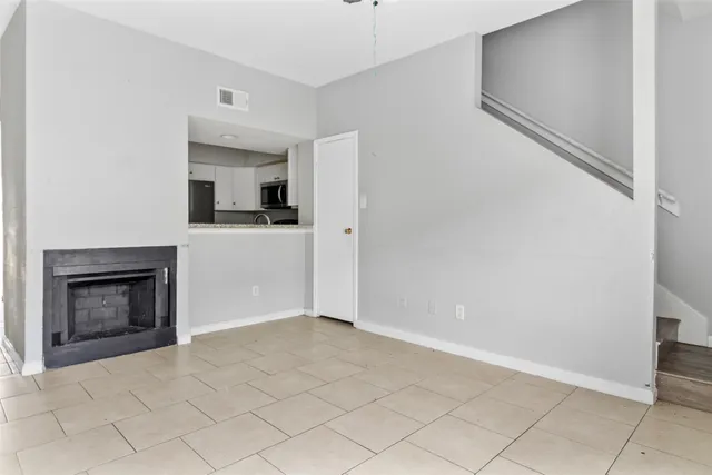 $1,400 | 8713 Village Of Fondren, Unit 8713, Houston, TX 77071