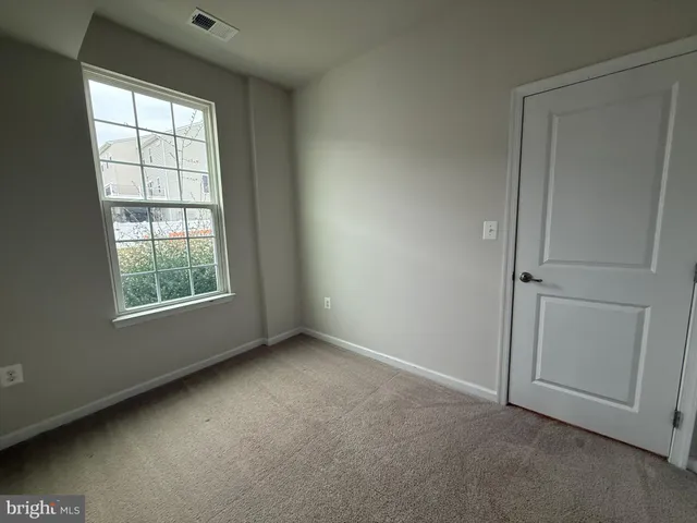 $2,195 | 505 Rolling Valley Drive, Fredericksburg, VA 22405