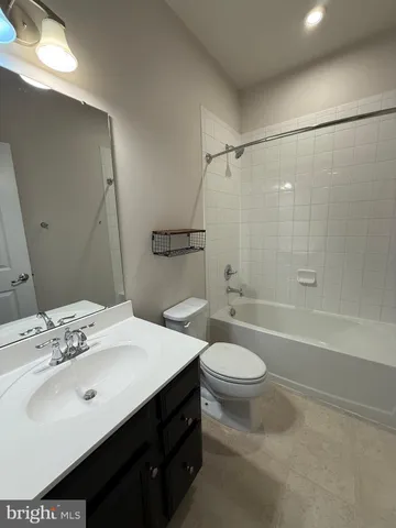 $2,195 | 505 Rolling Valley Drive, Fredericksburg, VA 22405