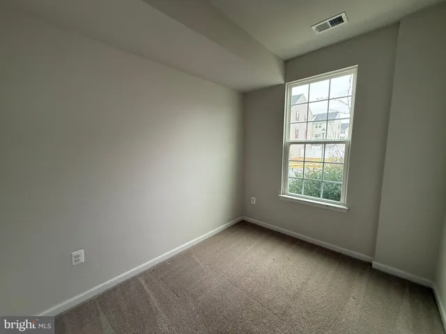 $2,195 | 505 Rolling Valley Drive, Fredericksburg, VA 22405