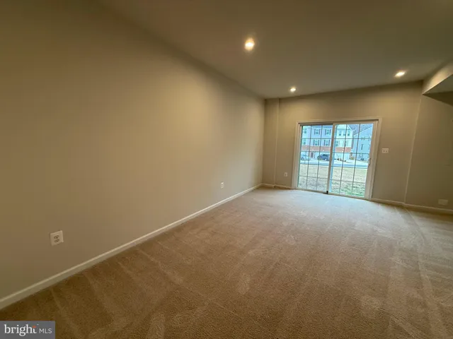 $2,195 | 505 Rolling Valley Drive, Fredericksburg, VA 22405