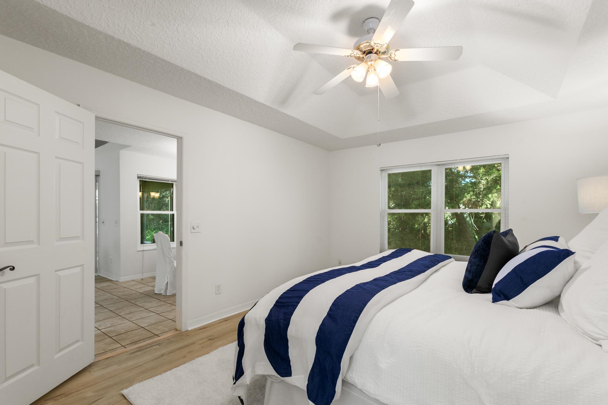541 Peninsula Court St. Augustine, FL 32080 - Photo 38 of 63 a bedroom with a bed and a window