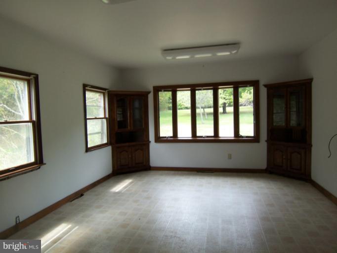 24664 Half Pone Point Road Hollywood, MD 20636 - Photo 15 of 18 Dining Room