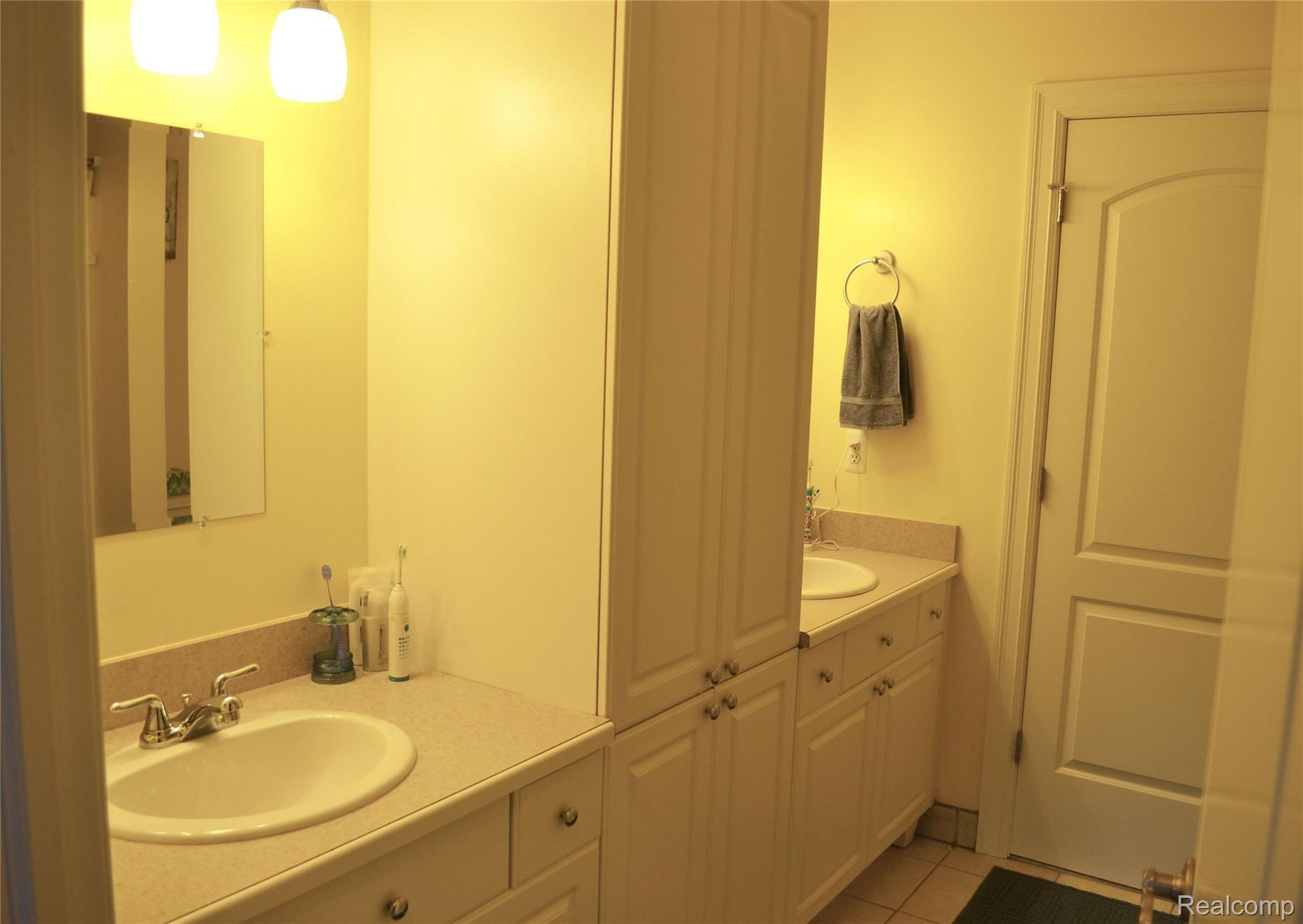 10021 Carroll Road Columbus, MI 48063 - Photo 24 of 34 DSC_6451 copy.jpg