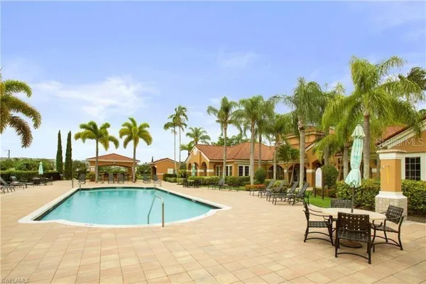 $2,350 | 1865 Florida Club Drive, Unit 6211, Naples, FL 34112