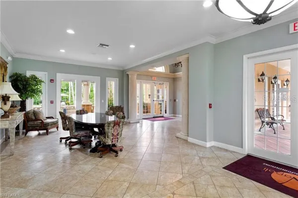 $2,350 | 1865 Florida Club Drive, Unit 6211, Naples, FL 34112