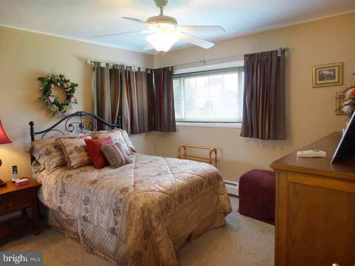 40 Umber Road Levittown, PA 19056 - Photo 10 of 20 Bedroom