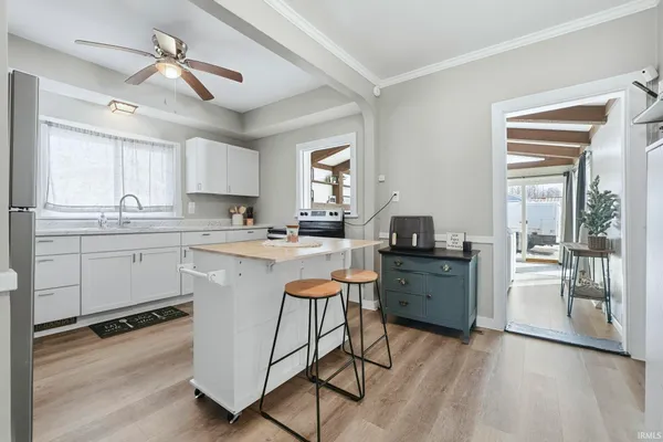 $229,900 | 5621 Lower Huntington Road, Fort Wayne, IN 46809