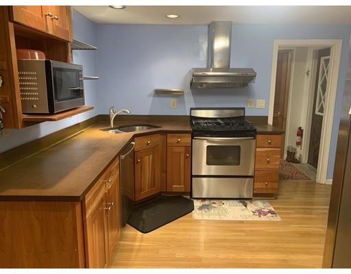 9 Erlin Road Chelmsford, MA 01824 - Photo 4 of 20