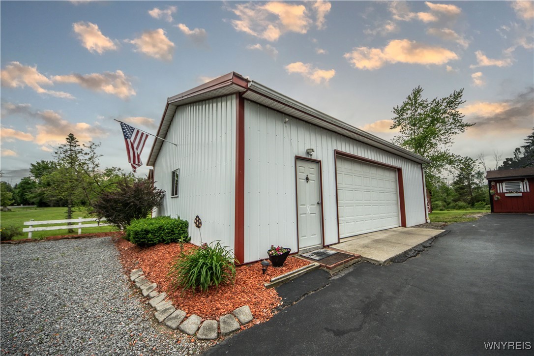 178 Schwartz Road Lancaster, NY 14086 - Photo 25 of 44