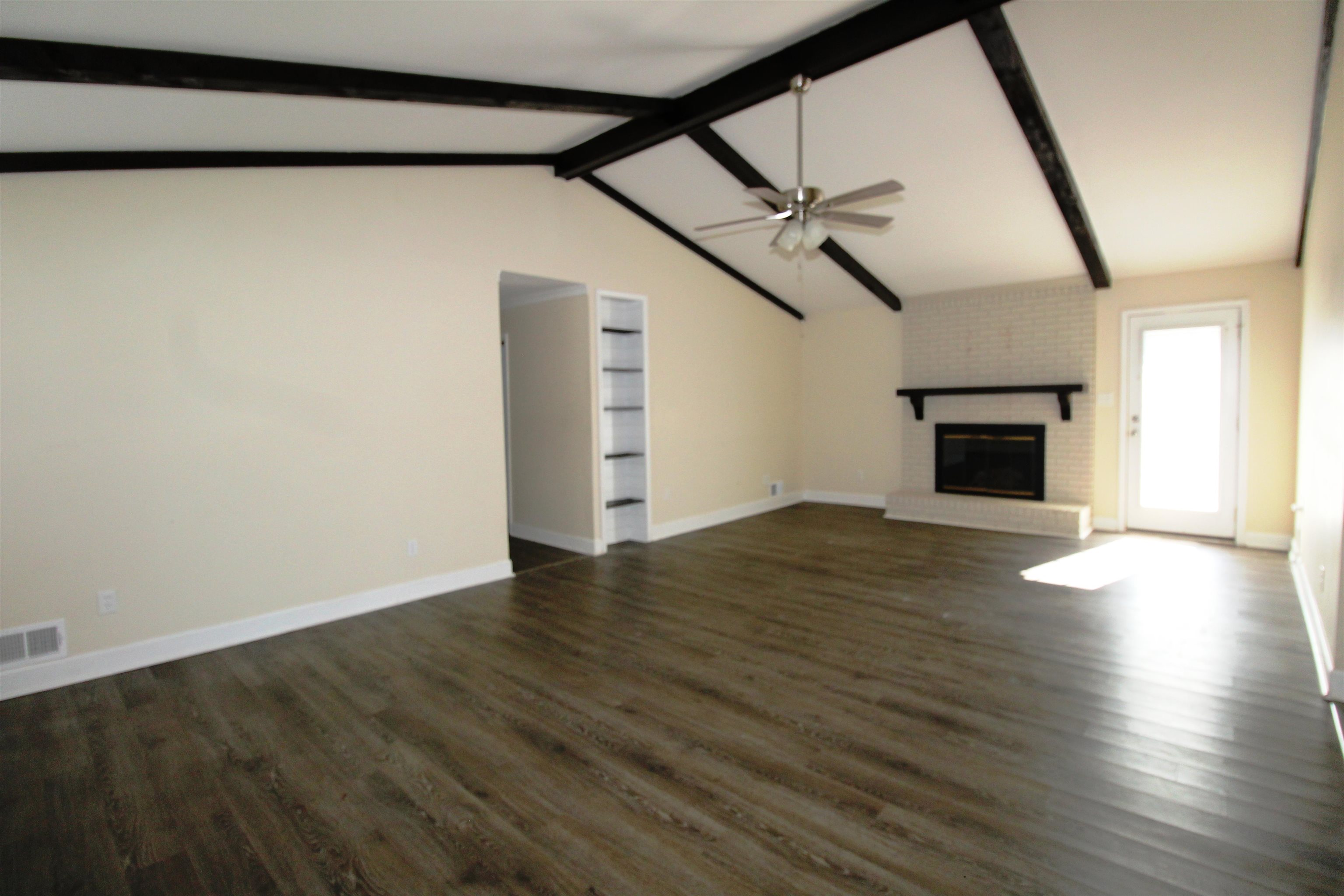 108 Saluda Road Moore, SC 29369 - Photo 9 of 36 Gallery Image 9