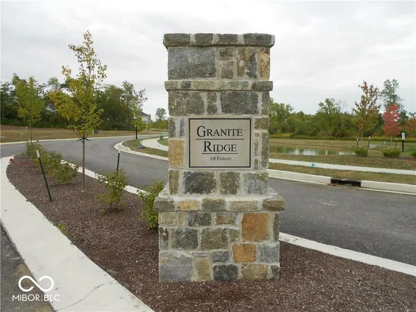 $324,900 | 12807 Granite Ridge Circle, Fishers, IN 46038