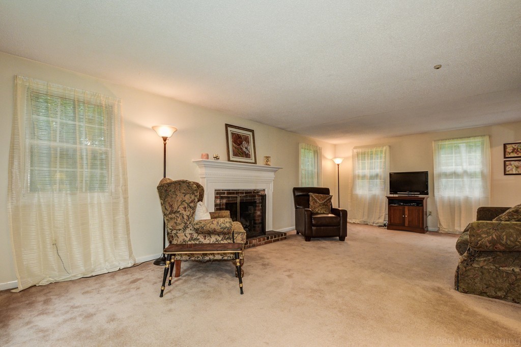 198 Randall Road Stow, MA 01775 - Photo 6 of 28 Gallery Image 6