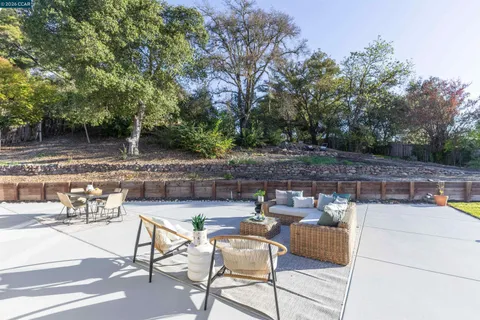 $1,890,000 | 15 Aspinwall Court, Orinda, CA 94563