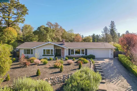 $1,890,000 | 15 Aspinwall Court, Orinda, CA 94563