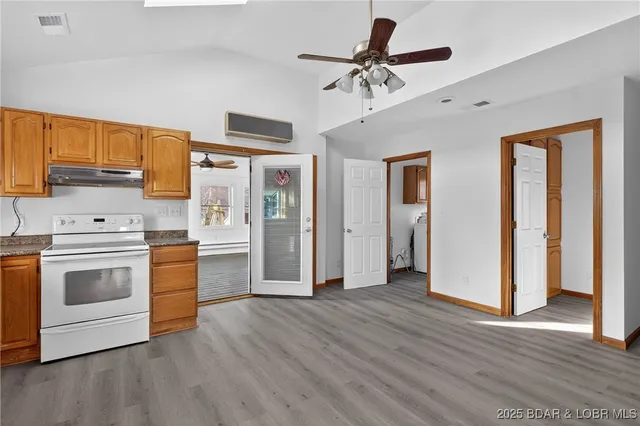 $189,900 | 15755 Chat Avenue, Cole Camp, MO 65325