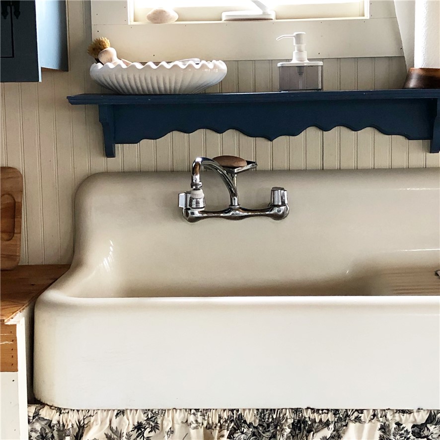 215 Ridge Road Westminster, SC 29693 - Photo 10 of 42 Reclaimed and Refinished Vintage Sink - a real treasure!