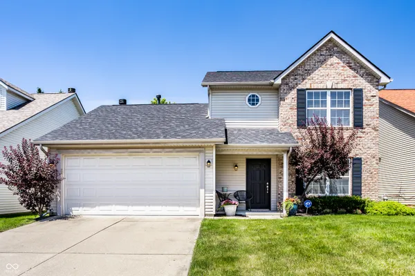 $2,450 | 14924 Oak Road, Carmel, IN 46033