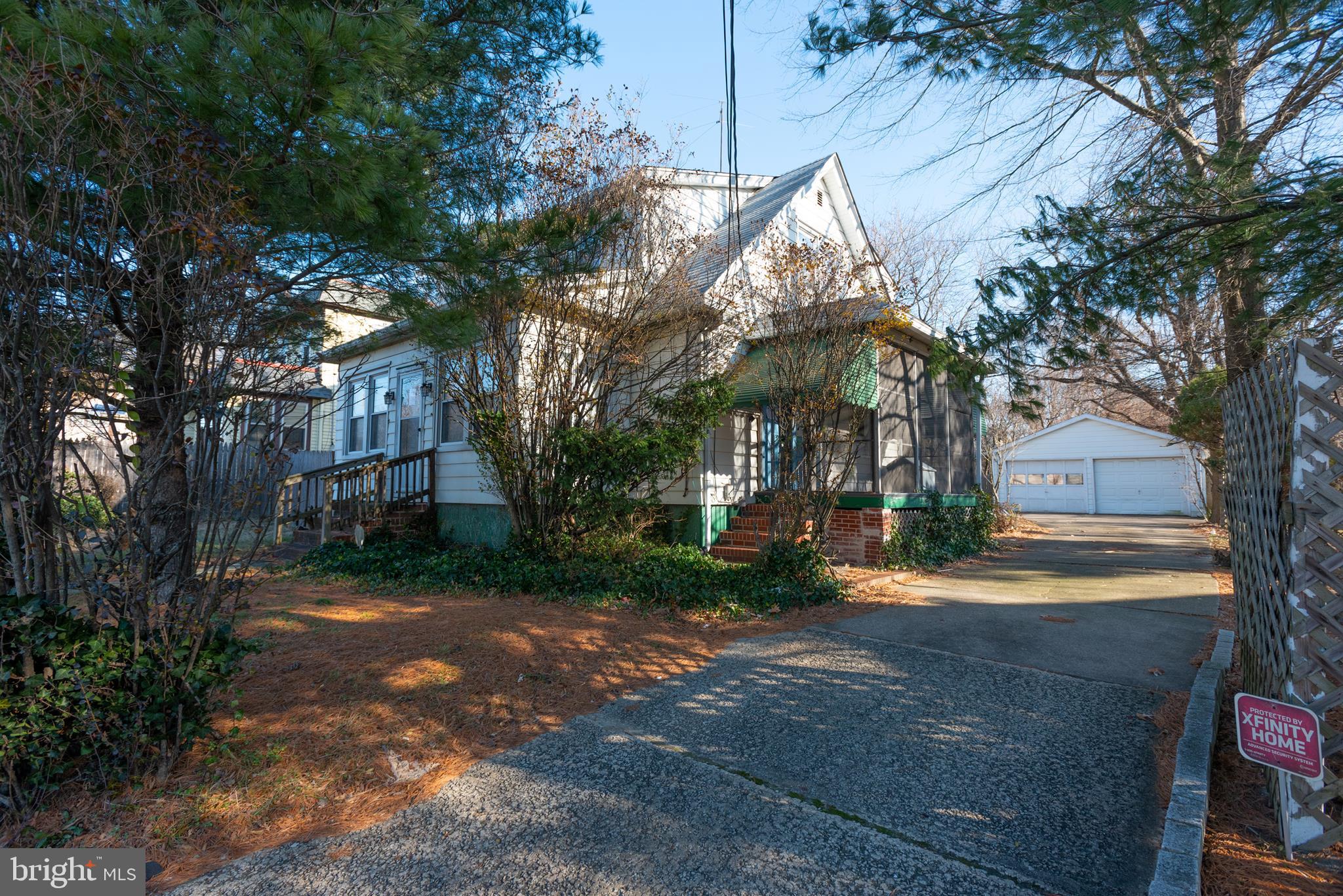 721 Warwick Road Magnolia, NJ 08049 - Photo 3 of 50