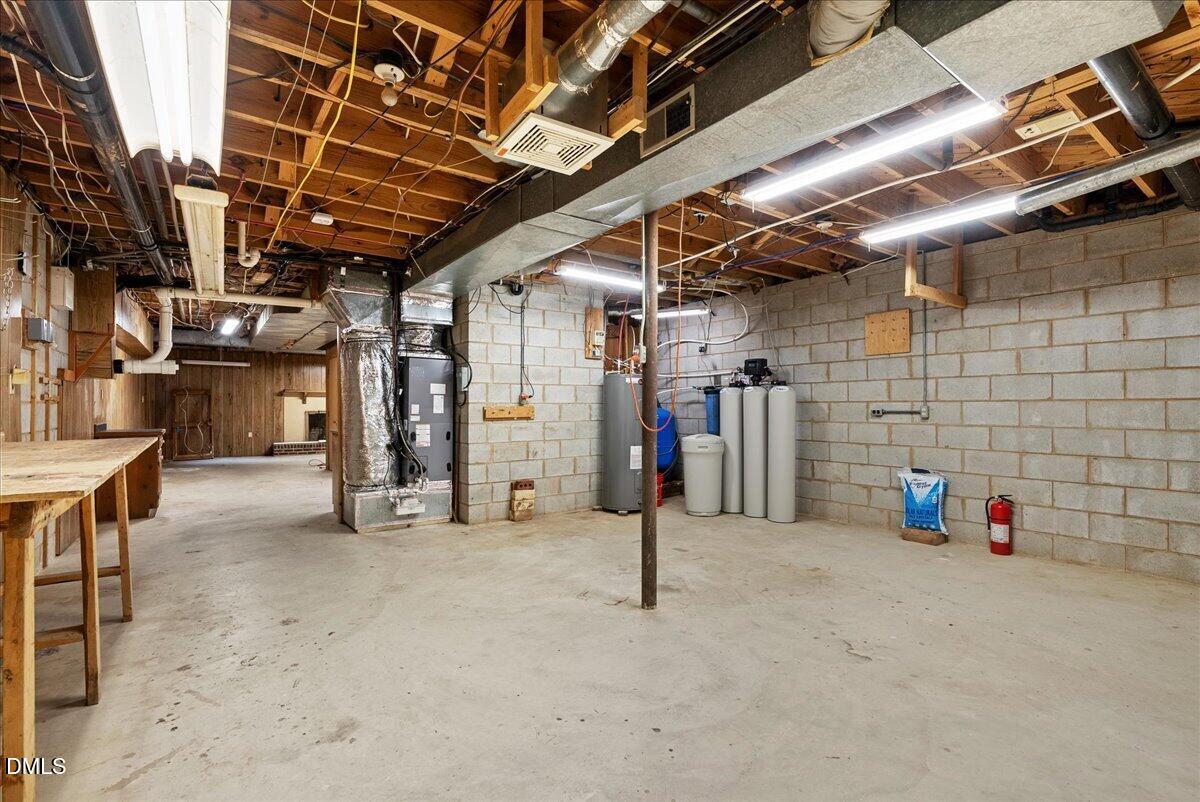 84 Weybossett Road Henderson, NC 27537 - Photo 40 of 53 49-DSC08982