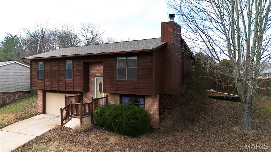 1165 New Towne Road Arnold, MO 63010 - Photo 2 of 16