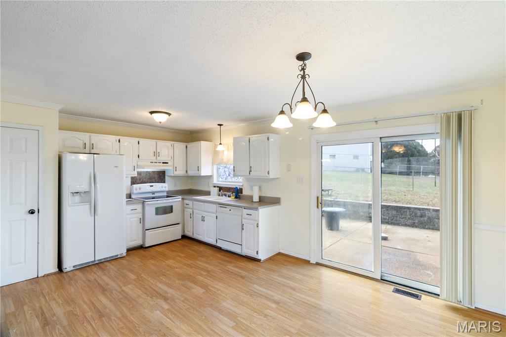 1165 New Towne Road Arnold, MO 63010 - Photo 5 of 16