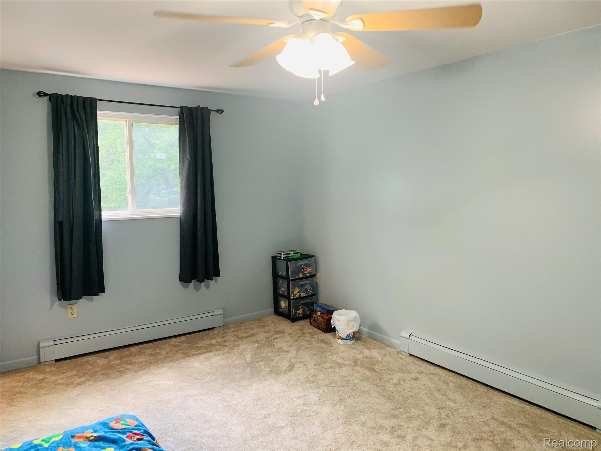 5190 Jamestown Road Utica, MI 48317 - Photo 21 of 33 fullsizeoutput_334b.jpeg