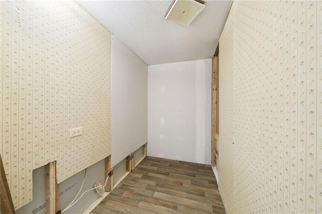 154 Thompson Road Torrance, PA 15779 - Photo 23 of 29