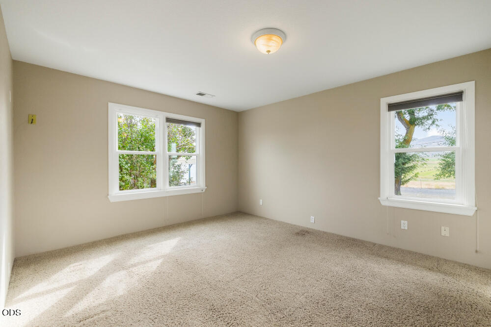 892 Cross Road Klamath Falls, OR 97603 - Photo 26 of 65 Gallery Image 26