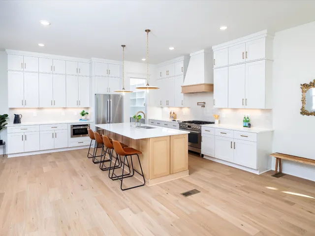 $960,000 | 535 B American Road, Nashville, TN 37209