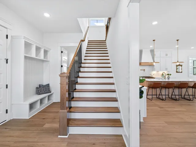 $960,000 | 535 B American Road, Nashville, TN 37209