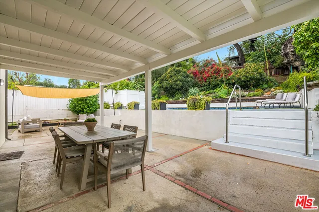 $1,650,000 | 4665 San Feliciano Drive, Woodland Hills, CA 91364