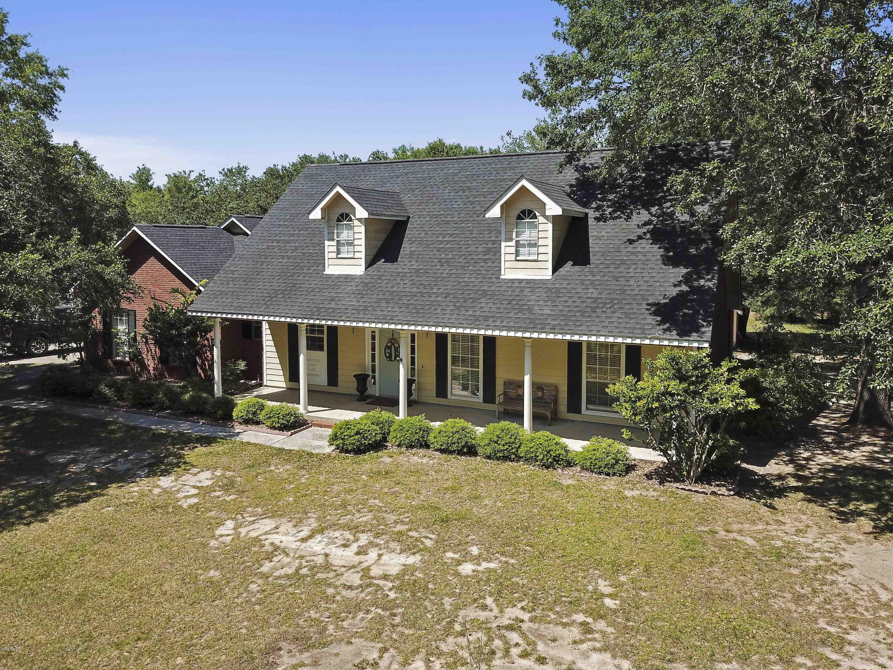 4201 Lake Wilma Road Moss Point, MS 39562 - Photo 1 of 25 002
