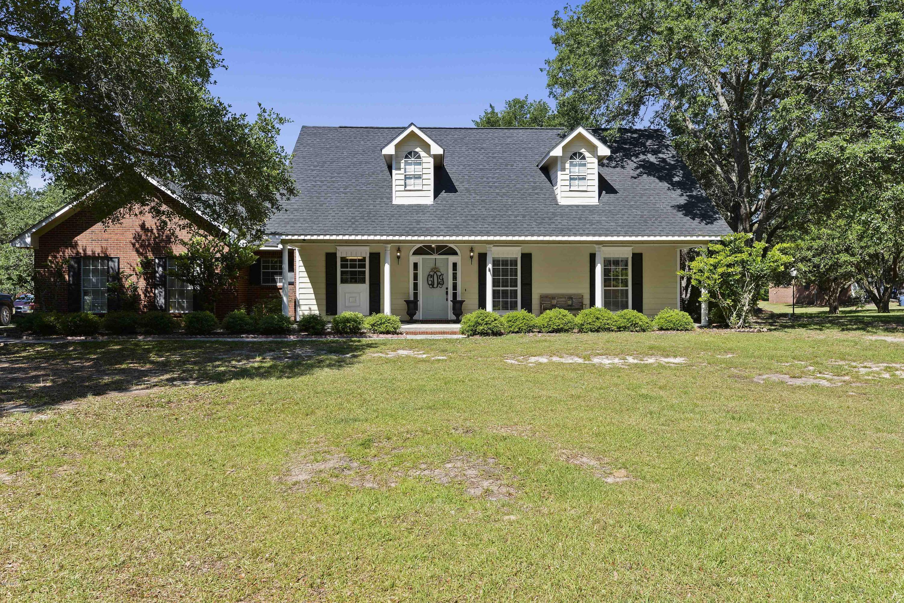 4201 Lake Wilma Road Moss Point, MS 39562 - Photo 2 of 25 003