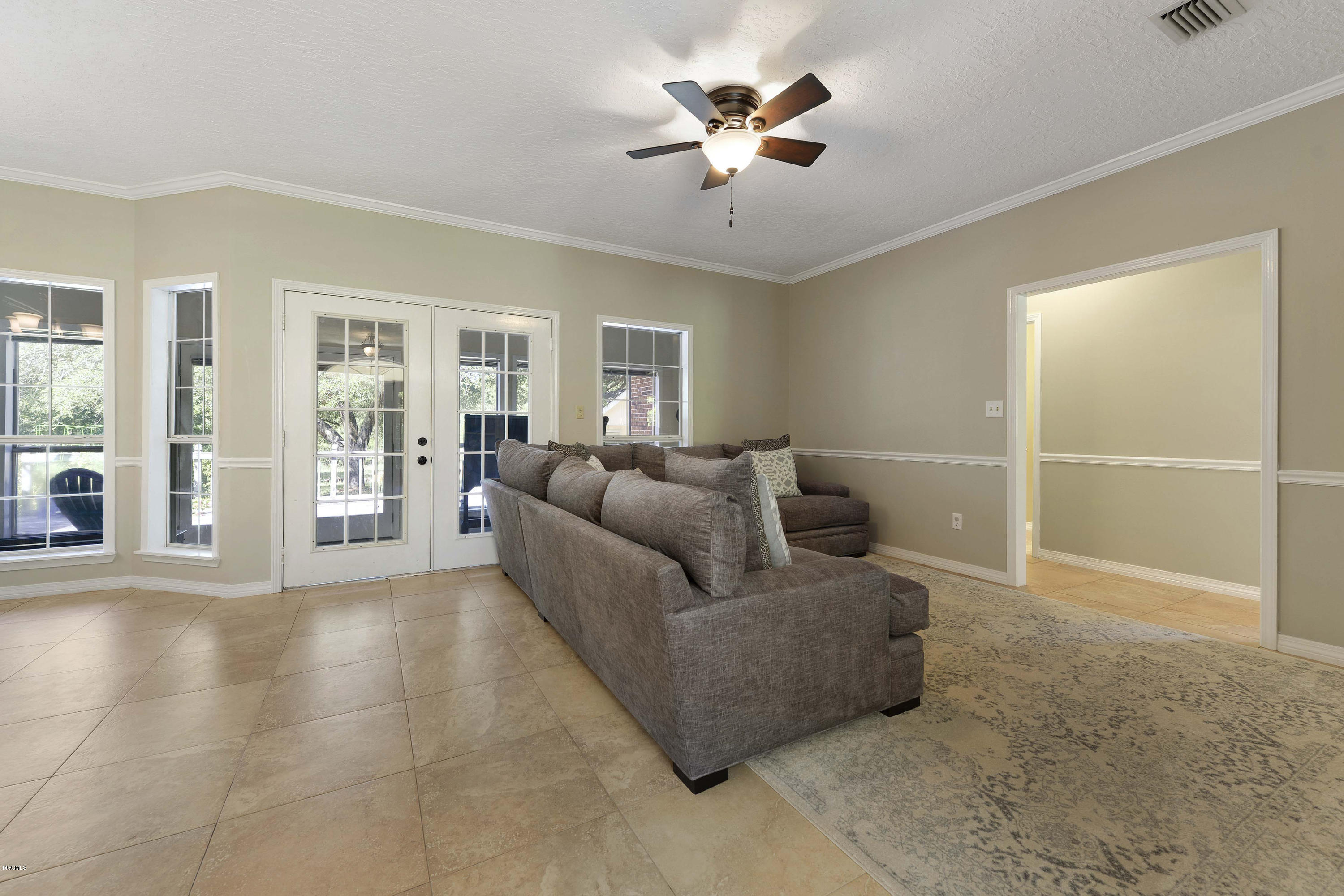 4201 Lake Wilma Road Moss Point, MS 39562 - Photo 6 of 25 007
