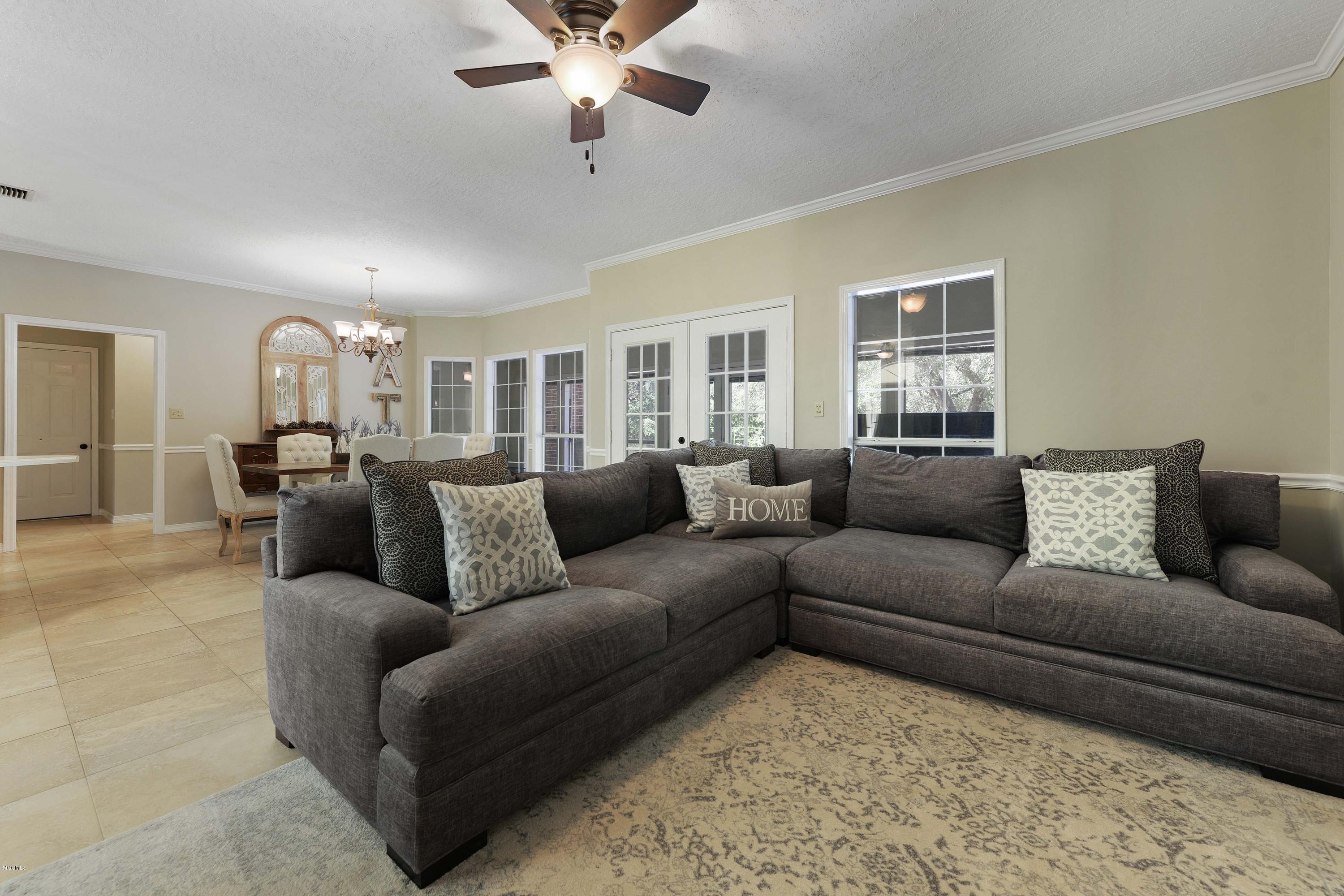 4201 Lake Wilma Road Moss Point, MS 39562 - Photo 7 of 25 008