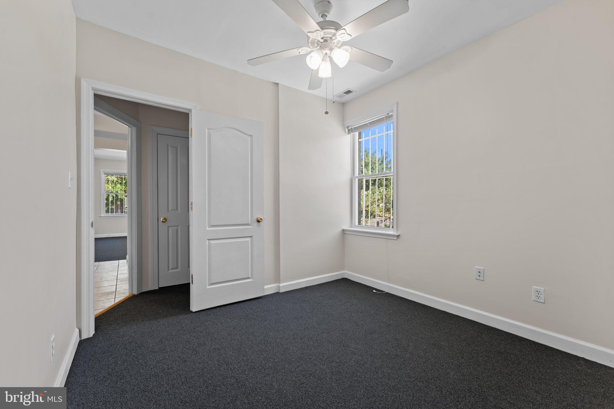 217 19th Street Northeast Washington, DC 20002 - Photo 8 of 19
