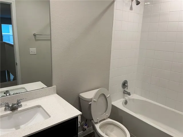 $2,050 | 14010 Levy Lane, Pflugerville, TX 78660