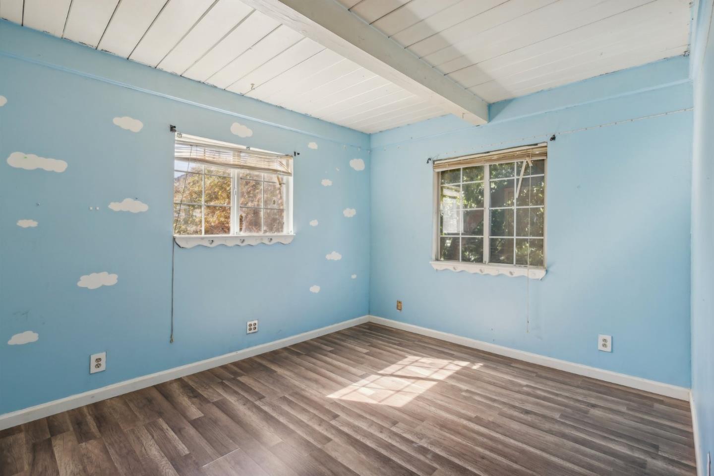 14769 Nelson Way San Jose, CA 95124 - Photo 13 of 43 a view of empty room with wooden floor