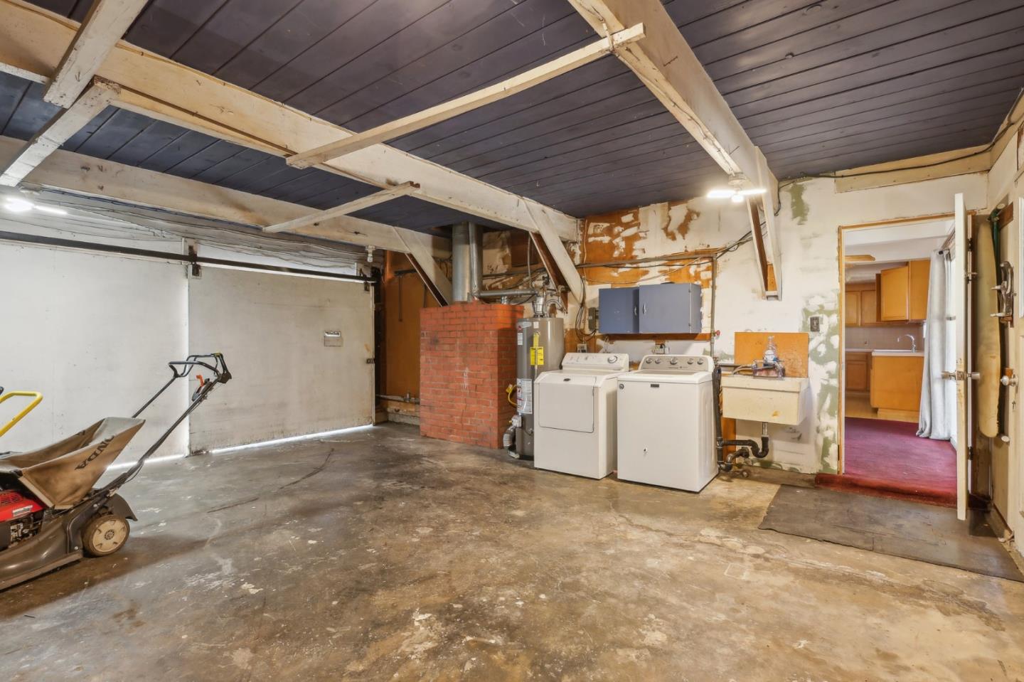 14769 Nelson Way San Jose, CA 95124 - Photo 25 of 43 a view of a storage room