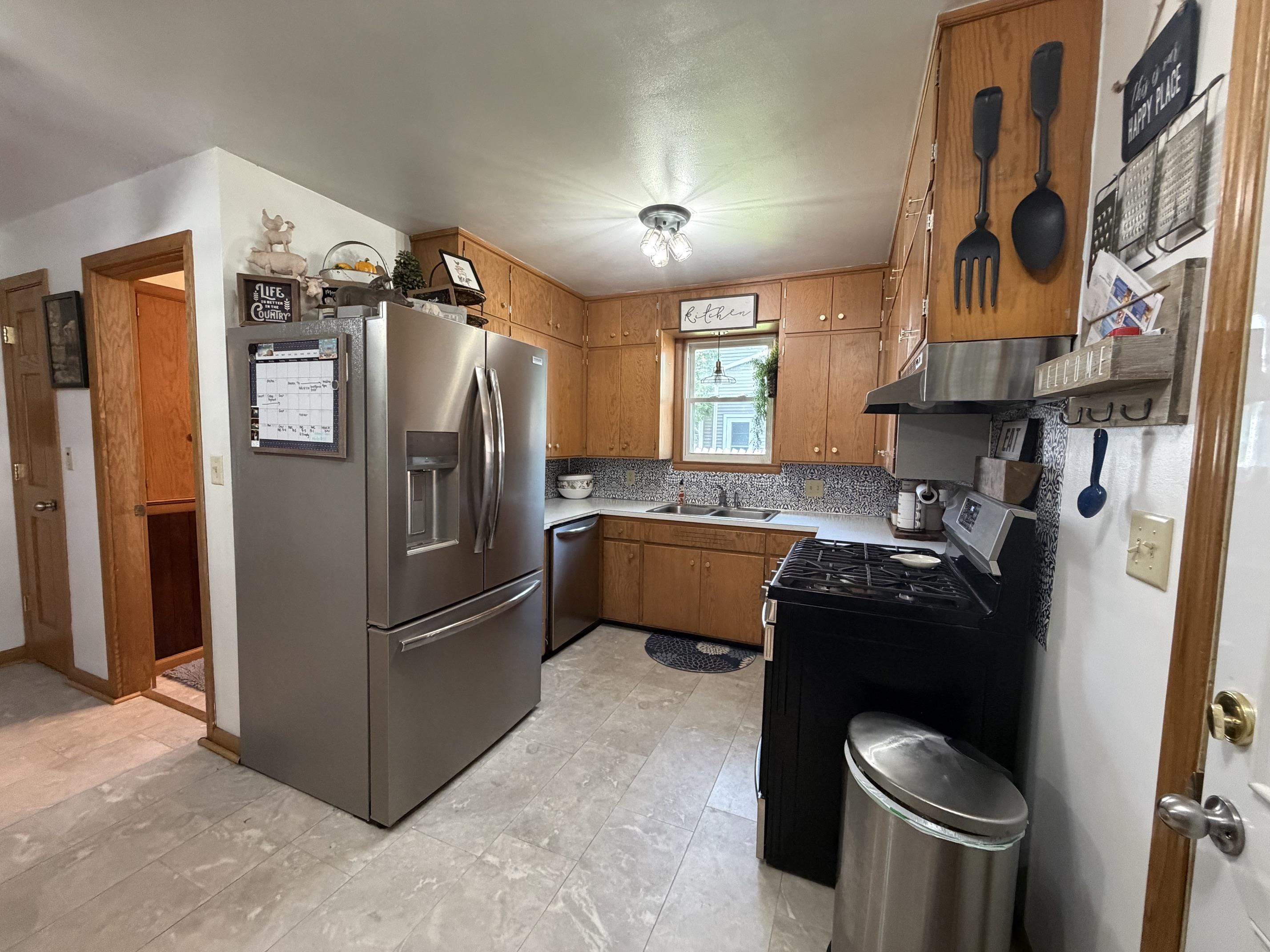 148 North Beaumont Road Prairie du Chien, WI 53821 - Photo 11 of 23 Gallery Image 11