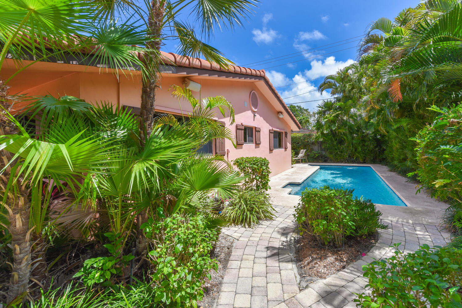 708 Northwest 6th Drive Boca Raton, FL 33486 - Photo 6 of 31 a front view of house with yard and trees