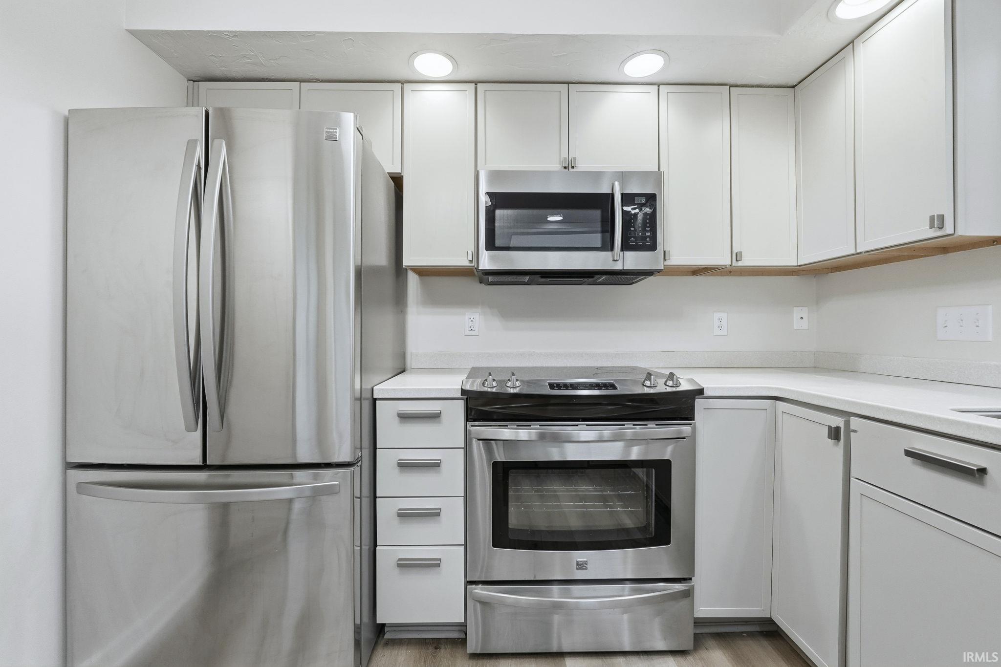 4428 Piazza Circle Fort Wayne, IN 46804 - Photo 15 of 36