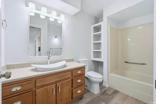 $239,900 | 4428 Piazza Circle, Fort Wayne, IN 46804